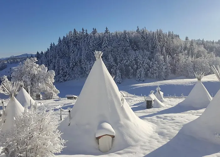 Village Tipi