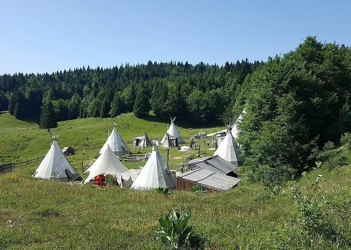 Village Tipi