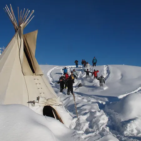 Village Tipi