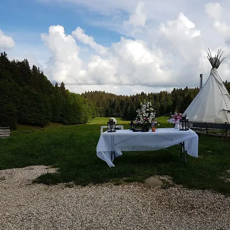 Village Tipi Hotel *